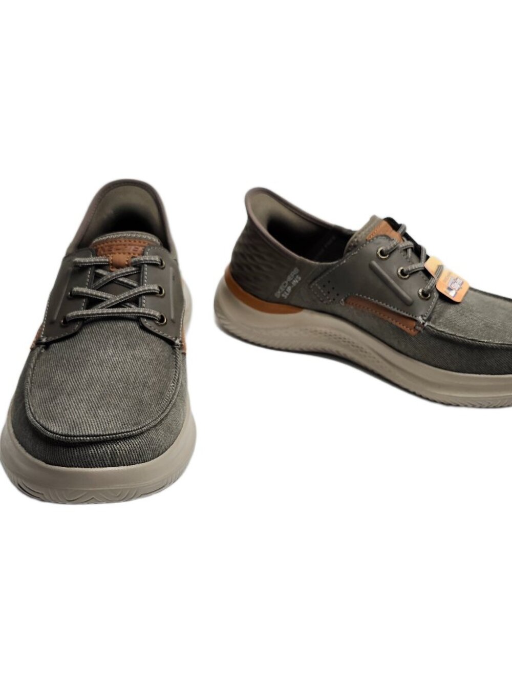Skechers Garner Crispin Charcoal Relaxed Fit Shoes with Memory Foam Man's Size 8